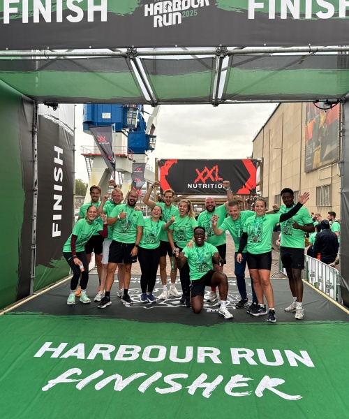 T.E.A.M. ELINEX rende de Harbour Run!🏃‍♂️💪