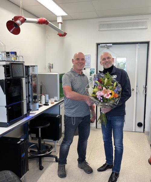 Gevoelige en dure apparatuur beschermd tegen piekspanning en stroomstoring