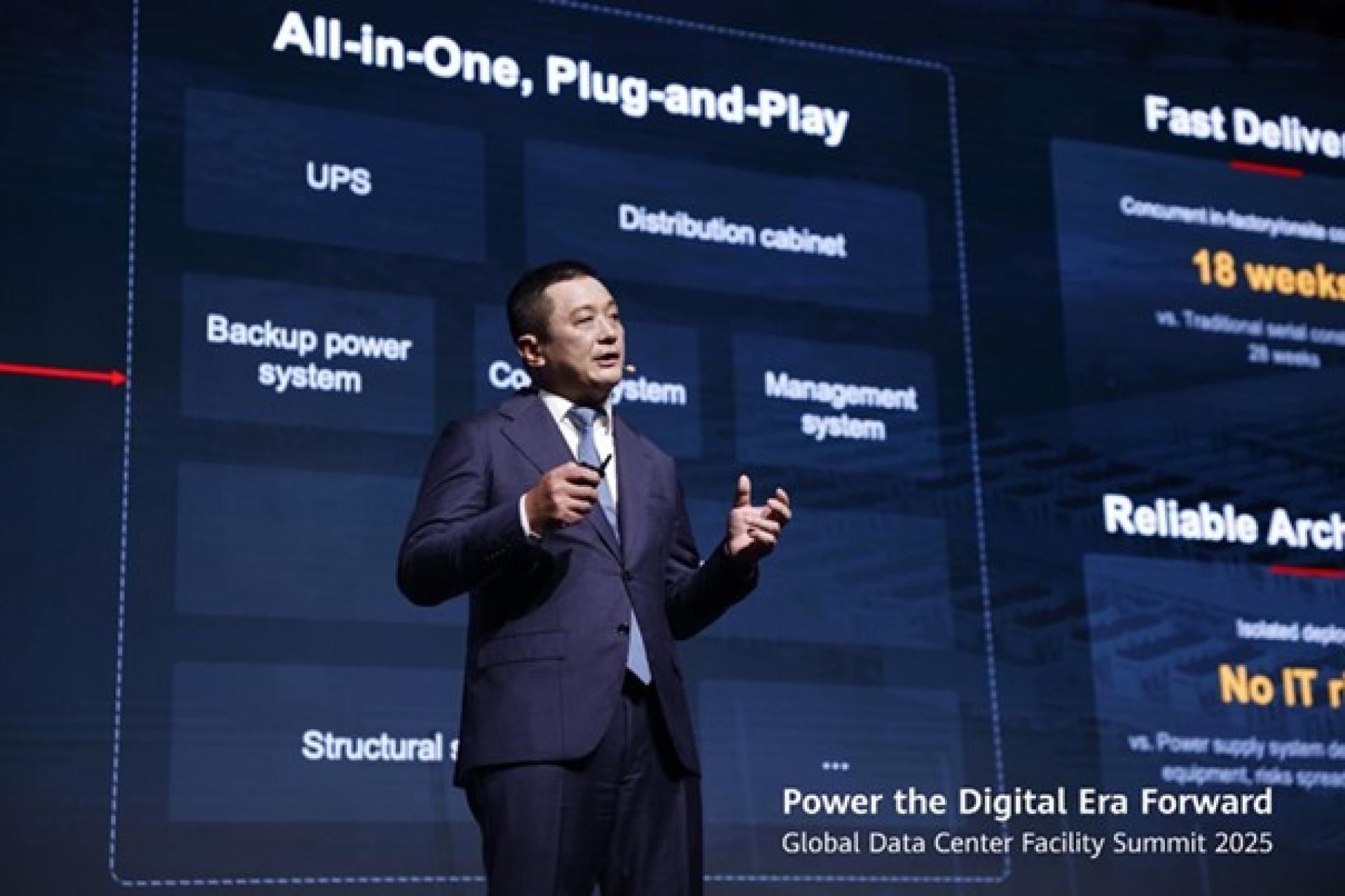 Huawei showcases its AI Datacenter solution, leading the Datacenter Industry into a new era of Intelligent Computing.