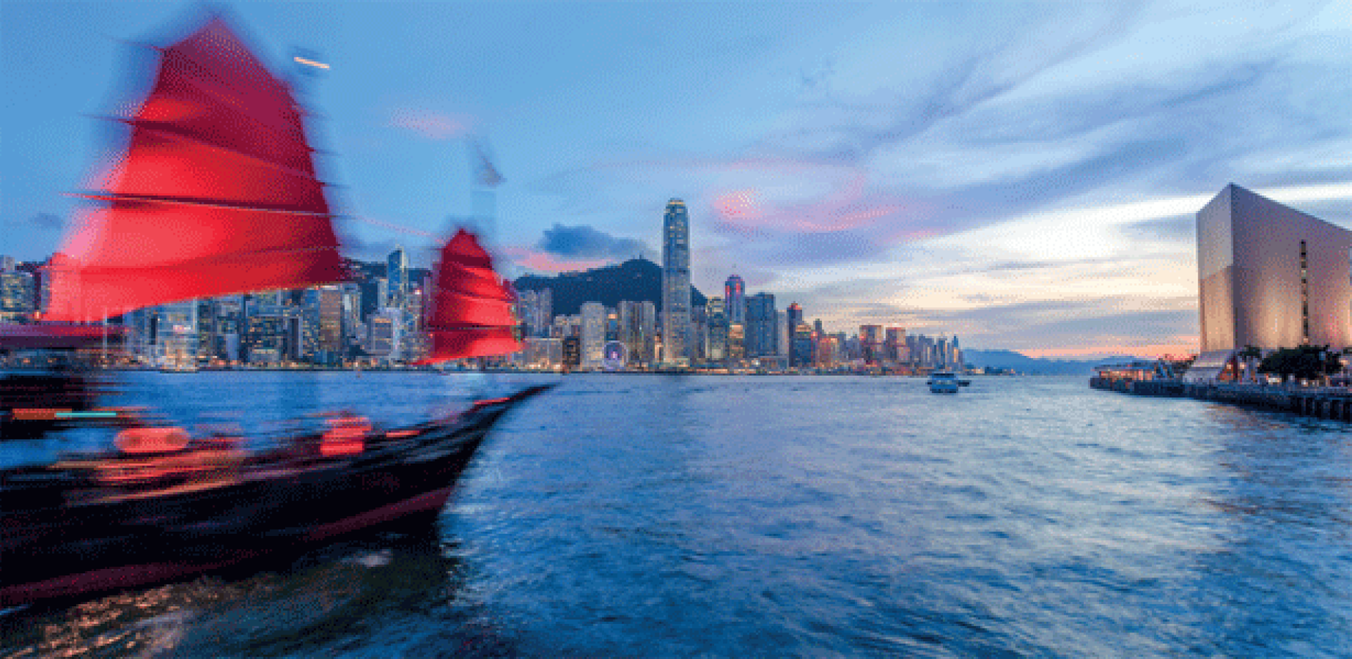 Huawei conducts live-tests on UPS with 160 parallel modules