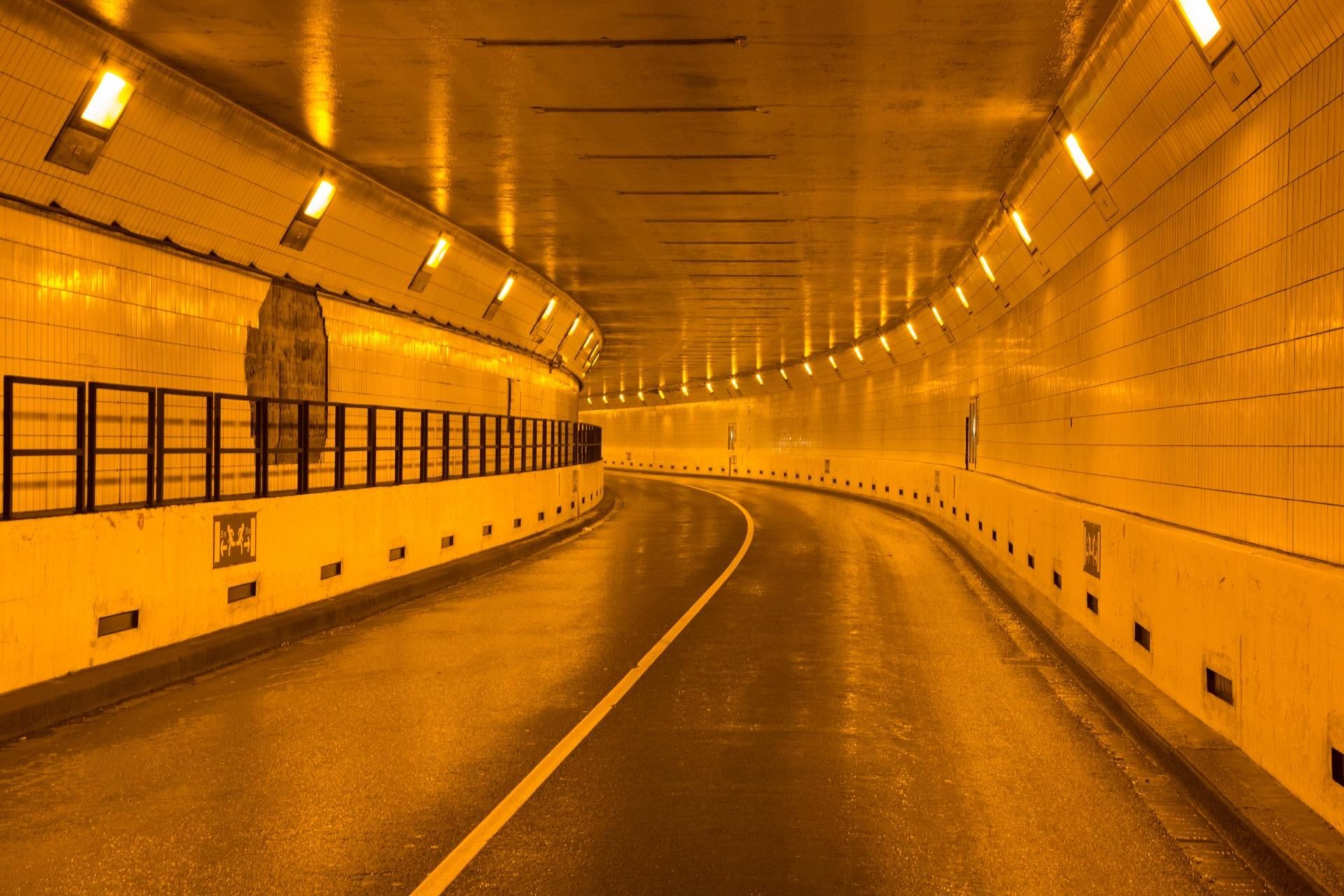Elinex Supplies New Backup Power Solution for the Maastunnel